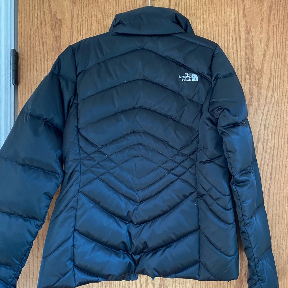 Northface Coat - Picture 2 of 4